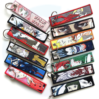Ontwerpen Mixed Anime Borduursel Key Tag Motorcycles Cars Backpack Chaveiro Keychain voor vrienden Fashion Key Ring Gifts