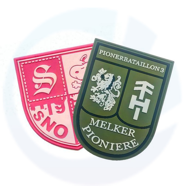 Aangepast merk Logo PVC Silicone Rubber Patches met haak- en lusbacking