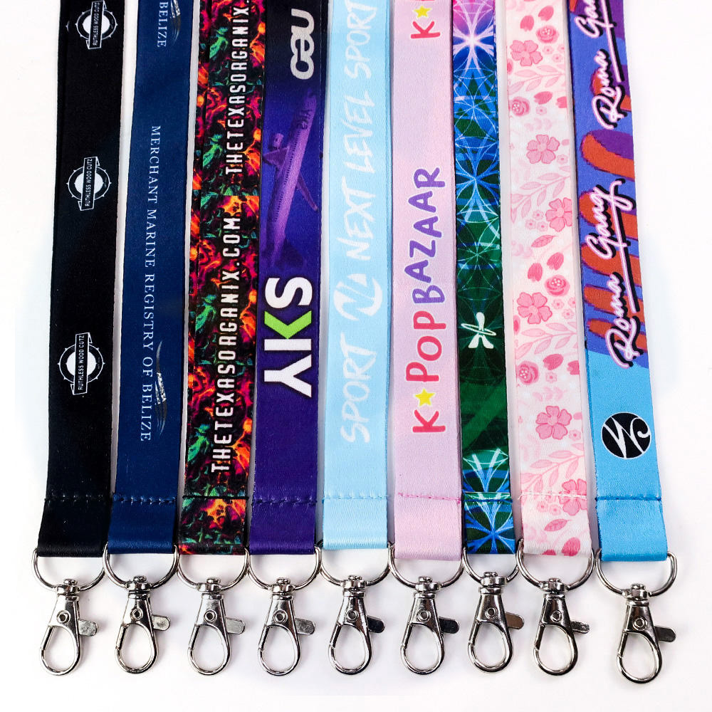 Aangepaste promotionele scherm Gedrukte nek Lanyards Afdrukken aangepast logo sublimatie polyester anime lanyard met logo custom