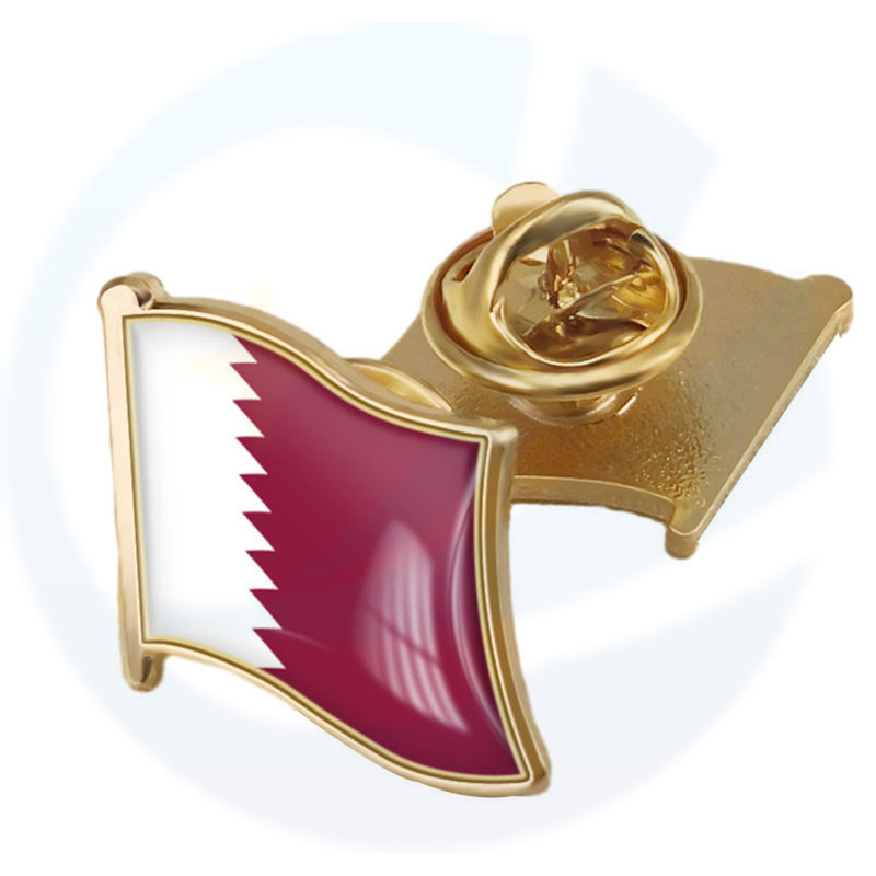 Fabrikanten Custom Metal Zink Alloy Soft Hard Email Bulk Qatar National Day Flag Rapel Pin Badge -opener manchetingen