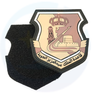 Aangepaste ontwerper Silicone 3D PVC Luxe vlaggenpatches Rubber Brand Logo Saoedi -Arabië Air Force King Base Militaire Velcro Patch 