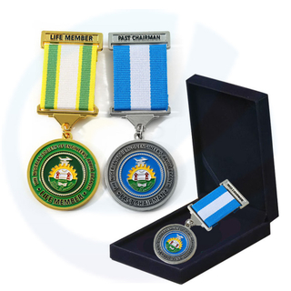 Geen minimale bestelling op maat gemaakt blanco badge medailletaal vergulde goud award metaal conmemorativa honor medaille met fluwelen doos