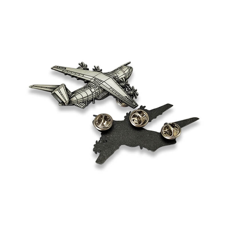 Aangepaste metalen antieke zilveren vliegtuigen badge militaire politie unifrom laple pin